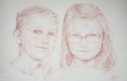 Portrait groupé de 2 personnes.